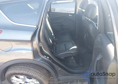 2016 Ford Escape Titanium из США, поврежденный, VIN 1FMCU9J98GUA47990